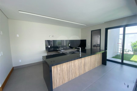 Casa à venda no condomínio Village Damha III - São Carlos/SP