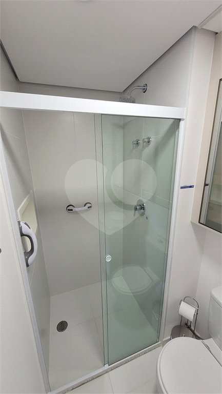 Apartamento de 2 quartos mobiliado à venda no Paraíso