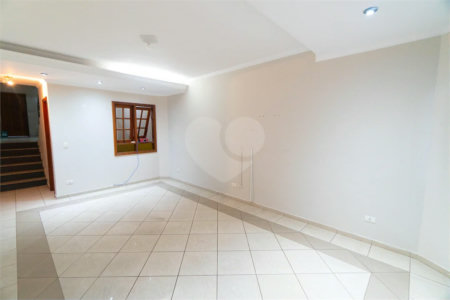 Casa á venda - Jabaquara