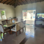 CASA EM CONDOMÍNIO FECHADO COM 220M² Área Construída e 1500m² de Area Total com 4 Suítes. Cond Village de Atibaia - Atibaia -Sp