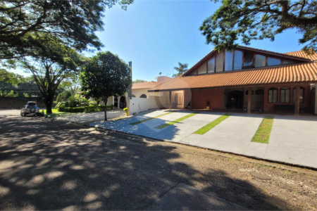 Casa em Condomínio, no Parque Sabará