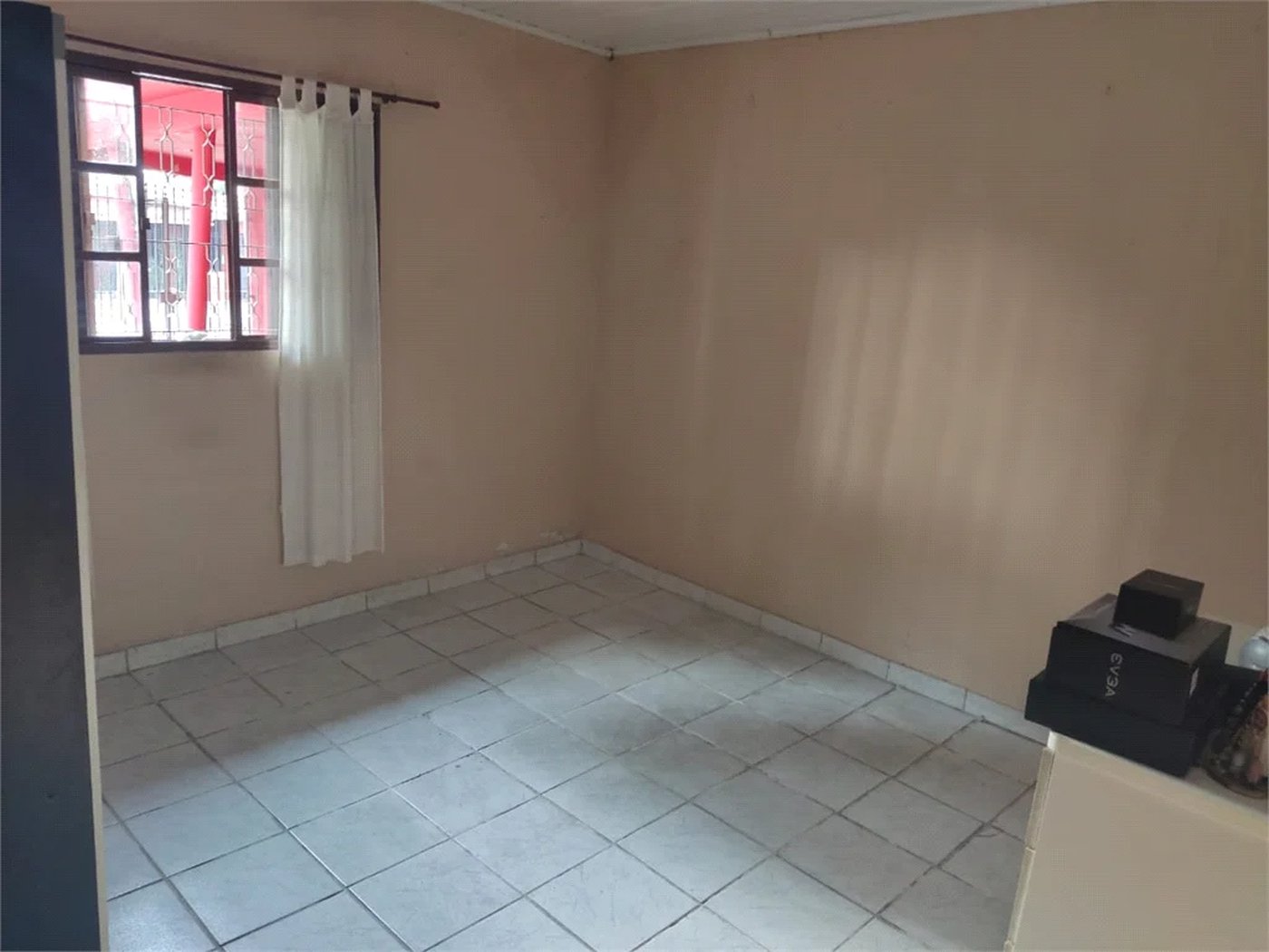 Casa à venda com 3 quartos e 3 vagas próximo ao Metro Vila Sônia
