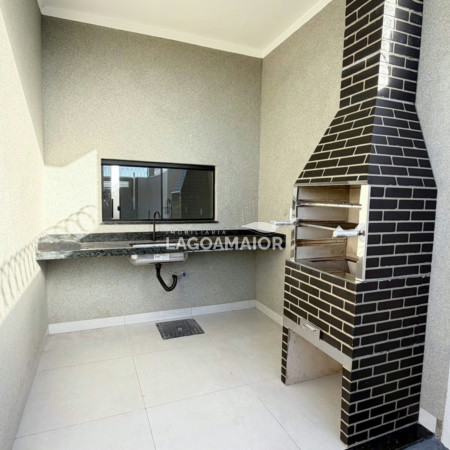 Casa para alugar com 2 quartos, sendo 1 suíte, em Nova Tres Lagoas, Três Lagoas - MS