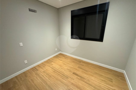 CASA A VENDA COM 3 DORMITÓRIOS, SENDO 1 SUITE NO SESIDENCIAL VILLENEUVE