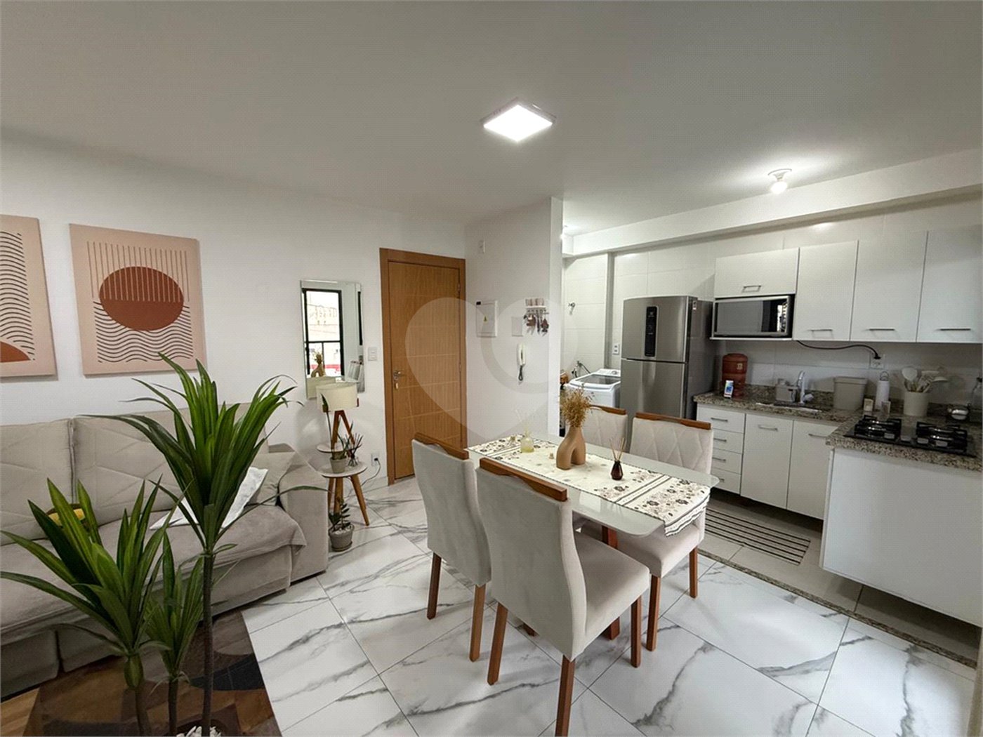 Apartamento à Venda na Vila Maria | 2 Dormitórios | Sacada Grill | Vista Livre | Vaga Coberta + Depósito