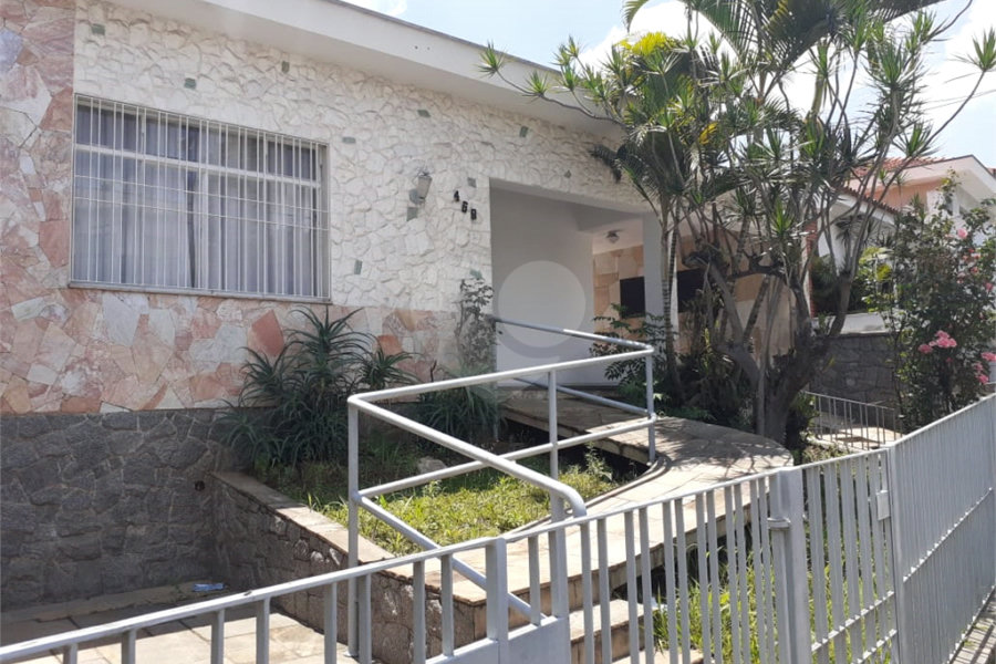Casa Terrea a venda no bairro do Jardim França
