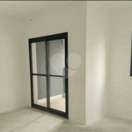 Sala Comercial à Venda 31 m2 Região Saúde Chácara Inglesa