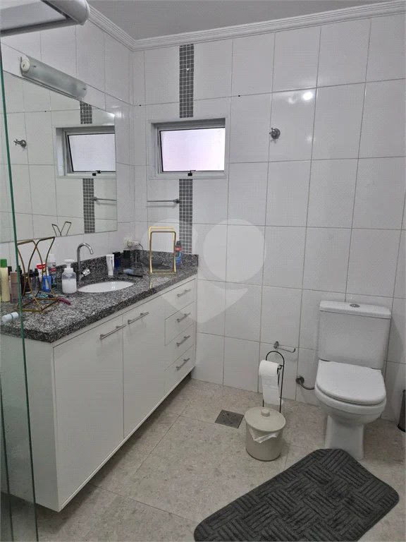 Apartamento à venda no Edifício Pedro Ometto, no coração de Piracicaba.