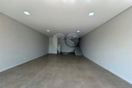 SALÃO COMERCIAL 285 m² COM MEZANINO PARA LOCAÇÃO / VENDA