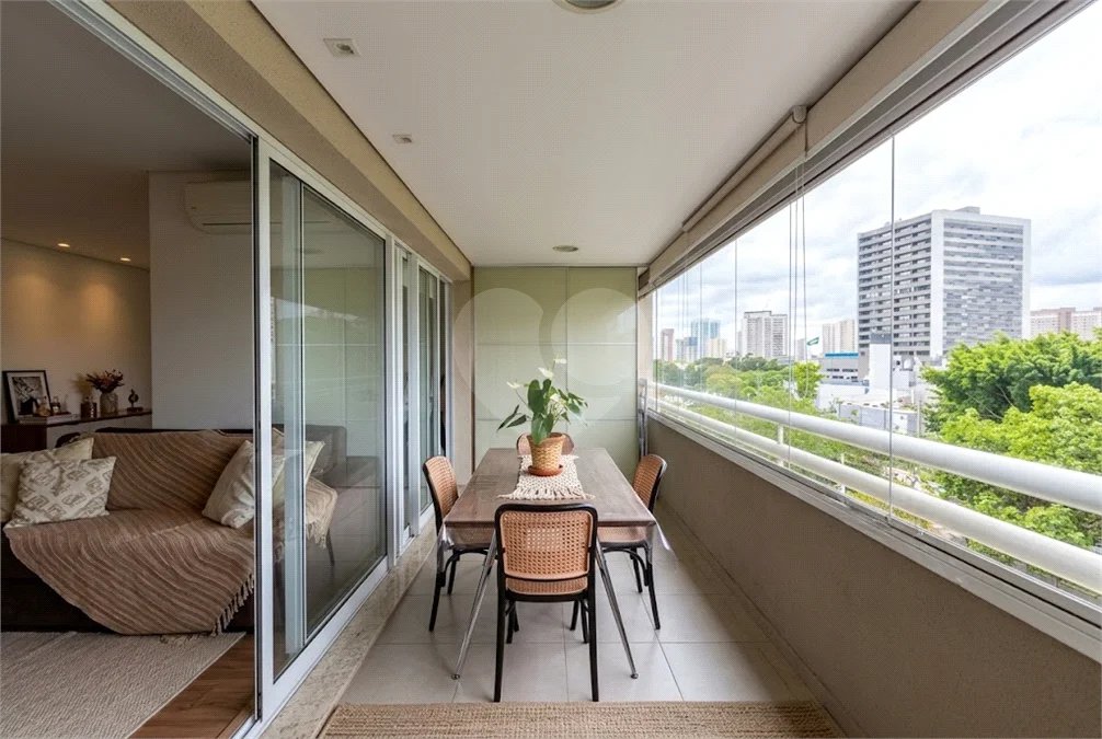 Pompéia - 66 m² | 2 dormitórios (1 suíte) | 1 vaga