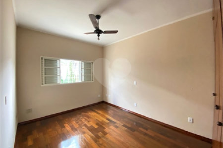 Casa Térrea no Planalto Paraíso