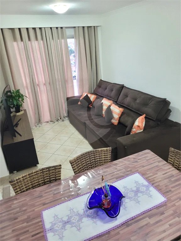Apartamento à venda na Vila Esperança com 57 m², 2 quartos, 2 garagens