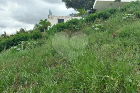 Terreno à venda no condomínio Jardim Primavera, Louveira - SP