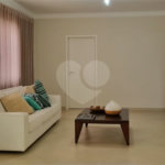 Lindo sobrado com 4 suites e piscina à venda, 365m², por R$ 2.450.000,00 no condomínio Villa Suiça, em Indaiatuba/SP.