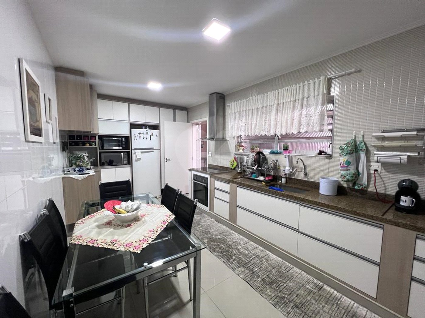 Casa á venda - Saúde
