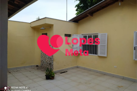 CASA À VENDA VISTA VERDE 250m², 4 DORMITORIOS, 3 BANHEIROS 2 VAGAS EM SÃO JOSÉ DOS CAMPOS/SP