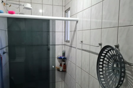Casa com 3 dormitórios no Jardim Esmeralda