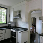 APARTAMENTO UM POR ANDAR!