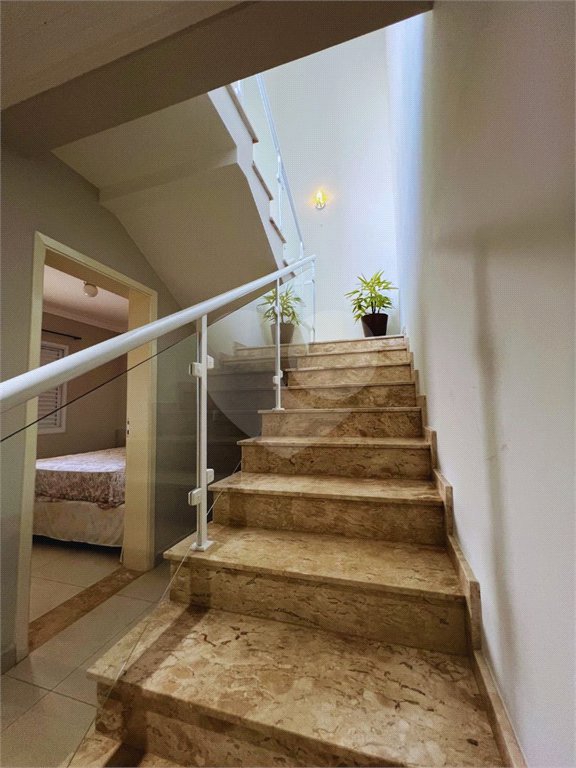 Apresento essa belíssima casa no Condomínio Delle Stelle - Louveira SP