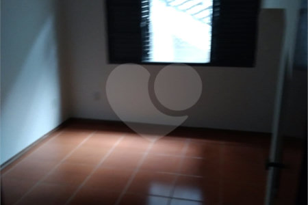 Sobrado 3 quartos 1 suíte