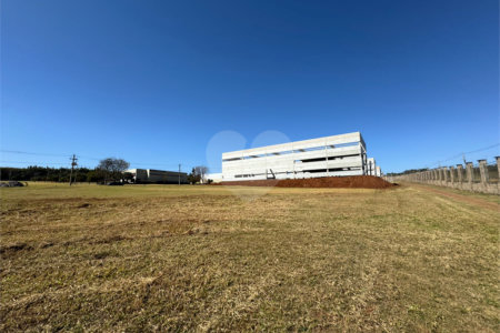 Terreno Comercial á venda em Parque tecnológico Damha II, em São Carlos.