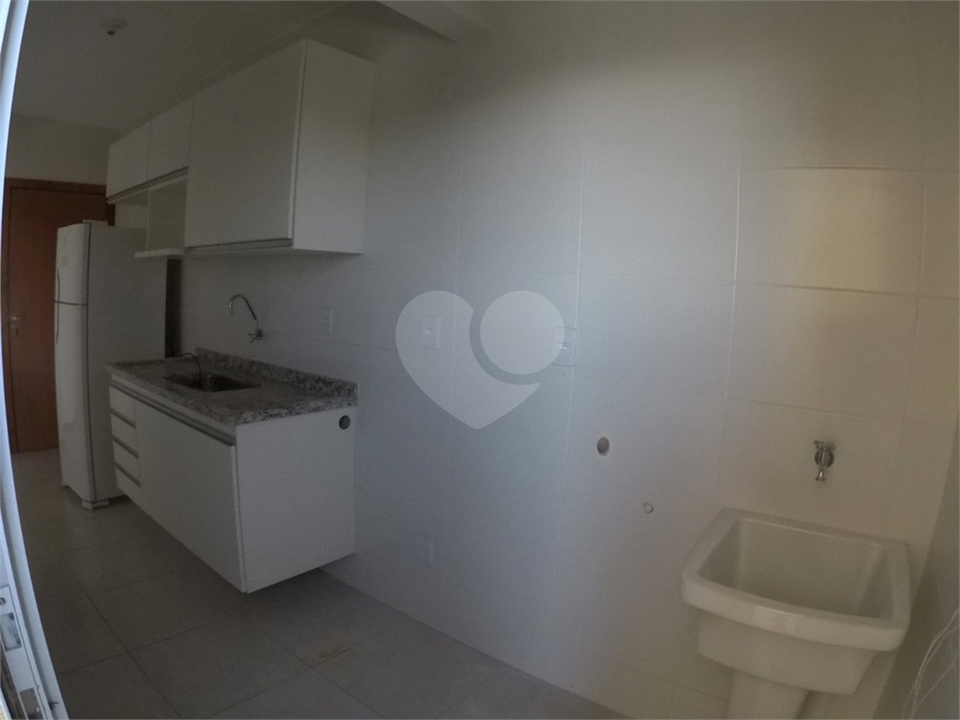 Apartamento padrão para venda no Edifício Residencial Via Campus