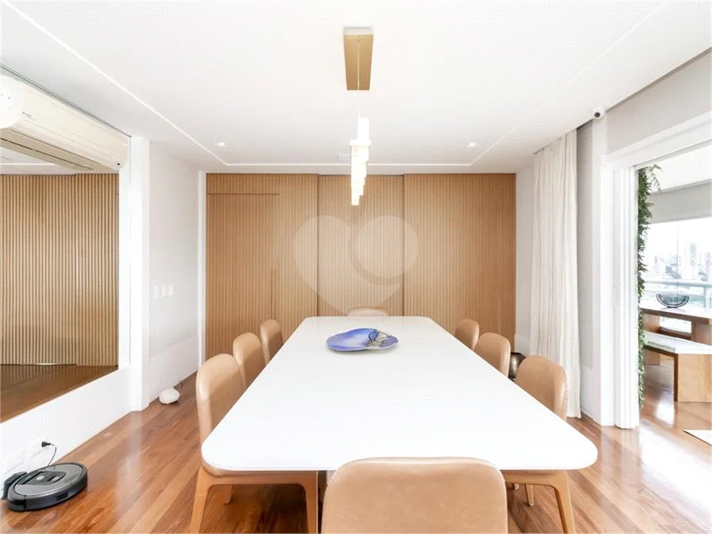Apartamento à venda com 3 suítes em Vila Mariana, São Paulo, SP