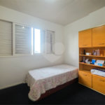 Apartamento - Sumaré - 2 Quartos / Dormitórios - 1 Vaga - Venda / Compra