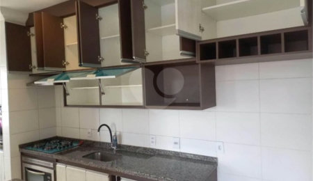 Apartamento à venda com 2 quartos em Vila Marcelino, São Carlos, SP