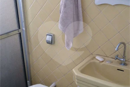 Sobrado a Venda na Mooca, com 248 m²