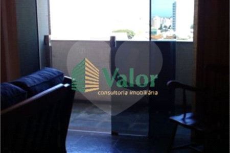 Apartamento com 3 dormitórios