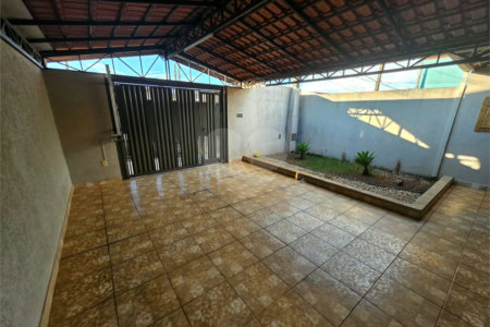 Casa 2 quartos 1 suíte
