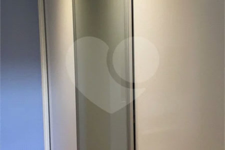 Apartamento na Mooca com 204 m² com vista maravilhosa, sendo 3 suítes e 4vagas.