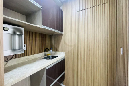 Consultório de 61 m² com 5 ambientes e Varanda no Domo Business!