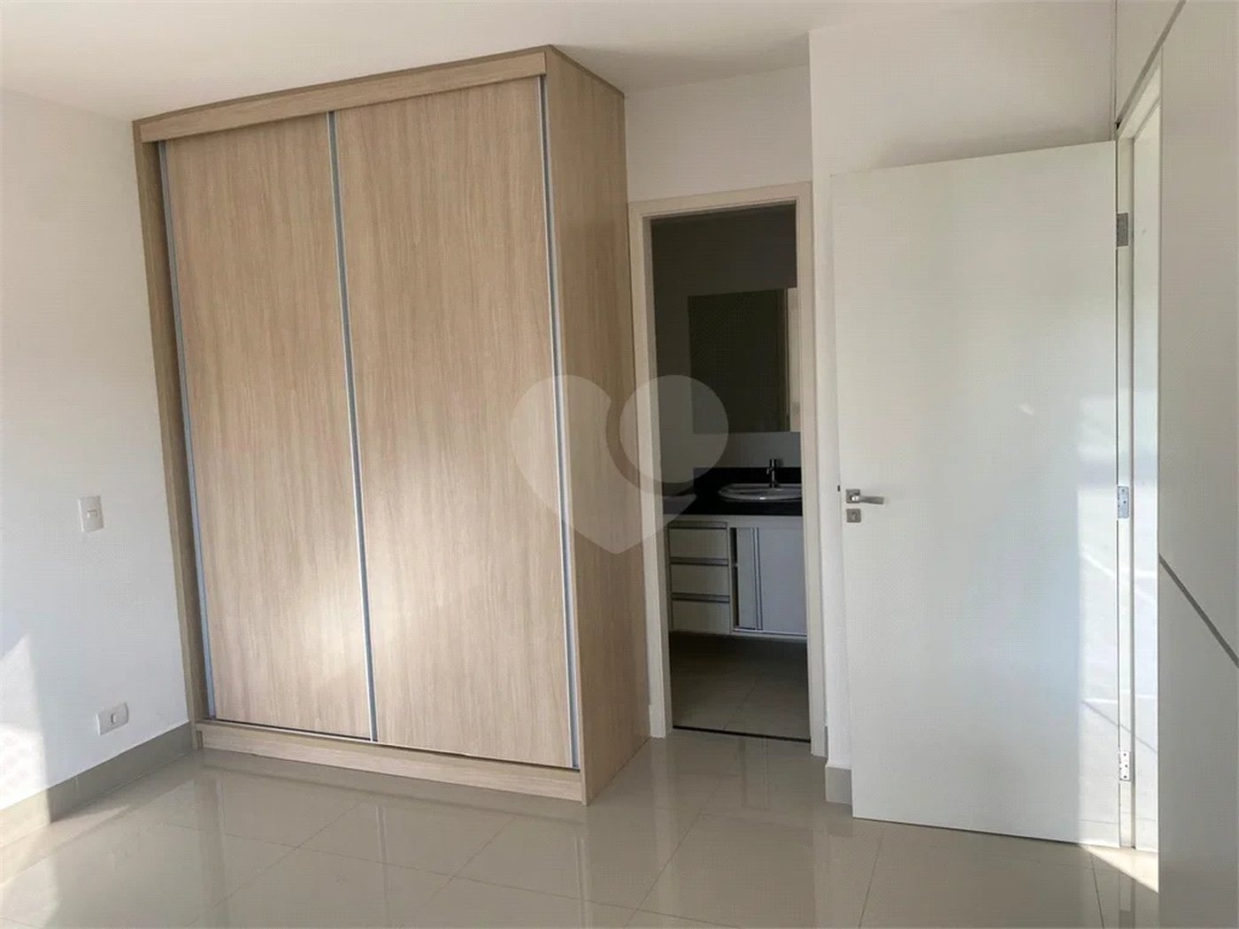 Apartamento à venda novo com 1 dormitório e vaga de garagem no Tucuruvi