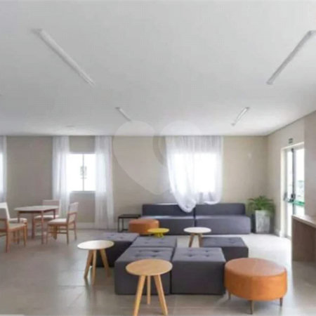 Apartamento com 50m², 2 dormitórios, 1 vaga, á venda em Itaquera.