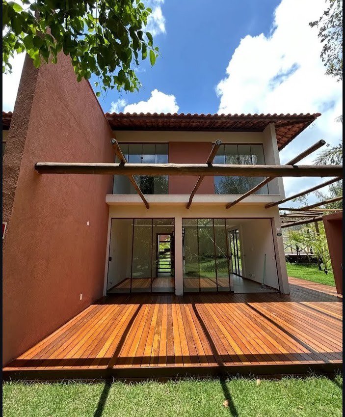 Casa à venda com 2 Suítes e mais um quarto multiuso na Reserva Sapiranga em Praia do Forte