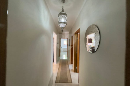 Casa térrea no Condomínio Faixa Azul
