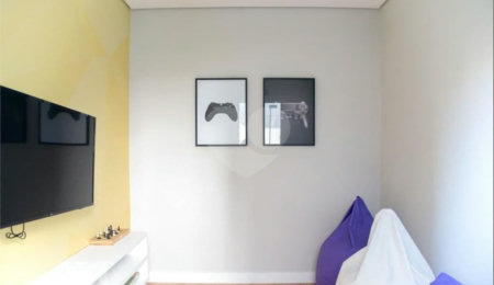 Apartamento à venda com 2 quartos em Vila Taquari, São Paulo, SP