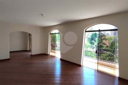 Apartamento de 3 dormitórios à Venda - Jardim Bethânia