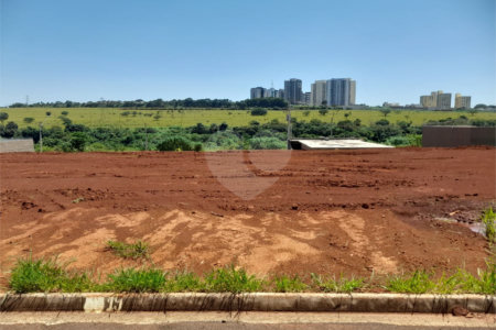 Terreno à Venda no Bairro Salto do Monjolinho/São Carlos/SP