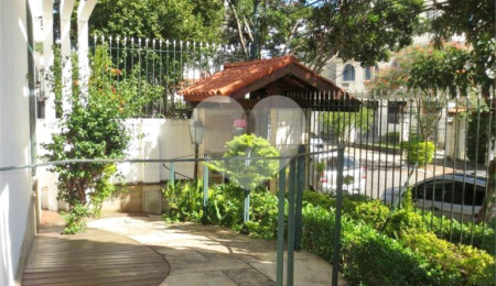 Sobrado à venda com 3 quartos, sendo 1 suíte, em Planalto Paulista, São Paulo, SP