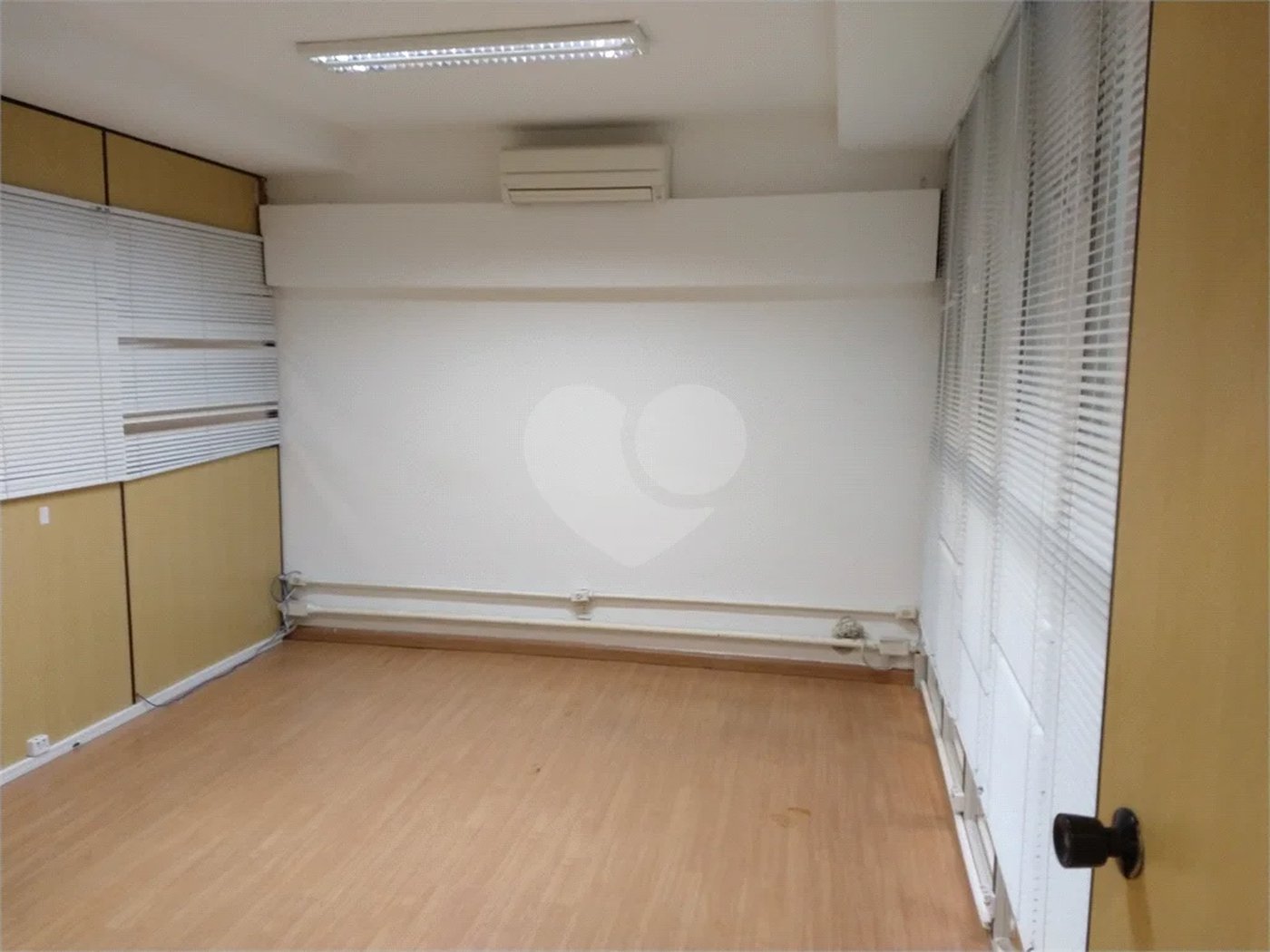 Conjunto comercial à venda na Aclimação, com 118 m²