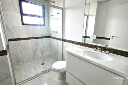 Apartamento com 4 suítes a venda no Alto da Boa Vista