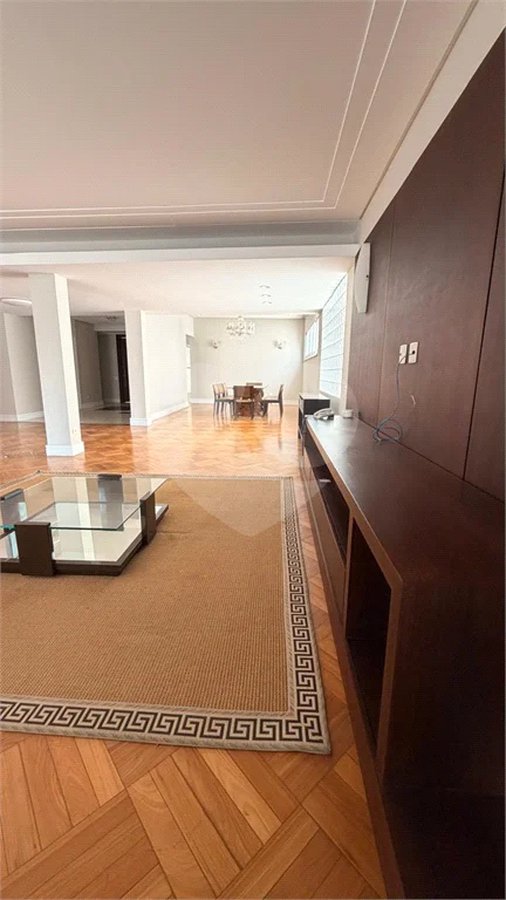 Apartamento à venda com 4 suítes em Jardim Portal I e II, São Paulo, SP