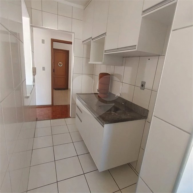 Apartamento de 1 dormot[orio com 1 vaga coberta no Cidade Jardim