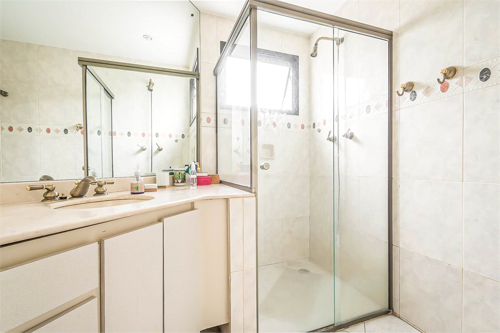 Apartamento à venda no Campo Belo 4 dormitórios 3 vagas