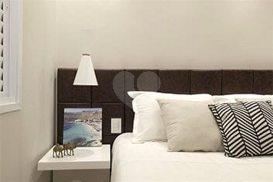 Apartamento na Chácara Inglesa à venda com 70m², 2 quartos e 1 vaga Aceita e estuda Permuta ( sujeito a avaliação).