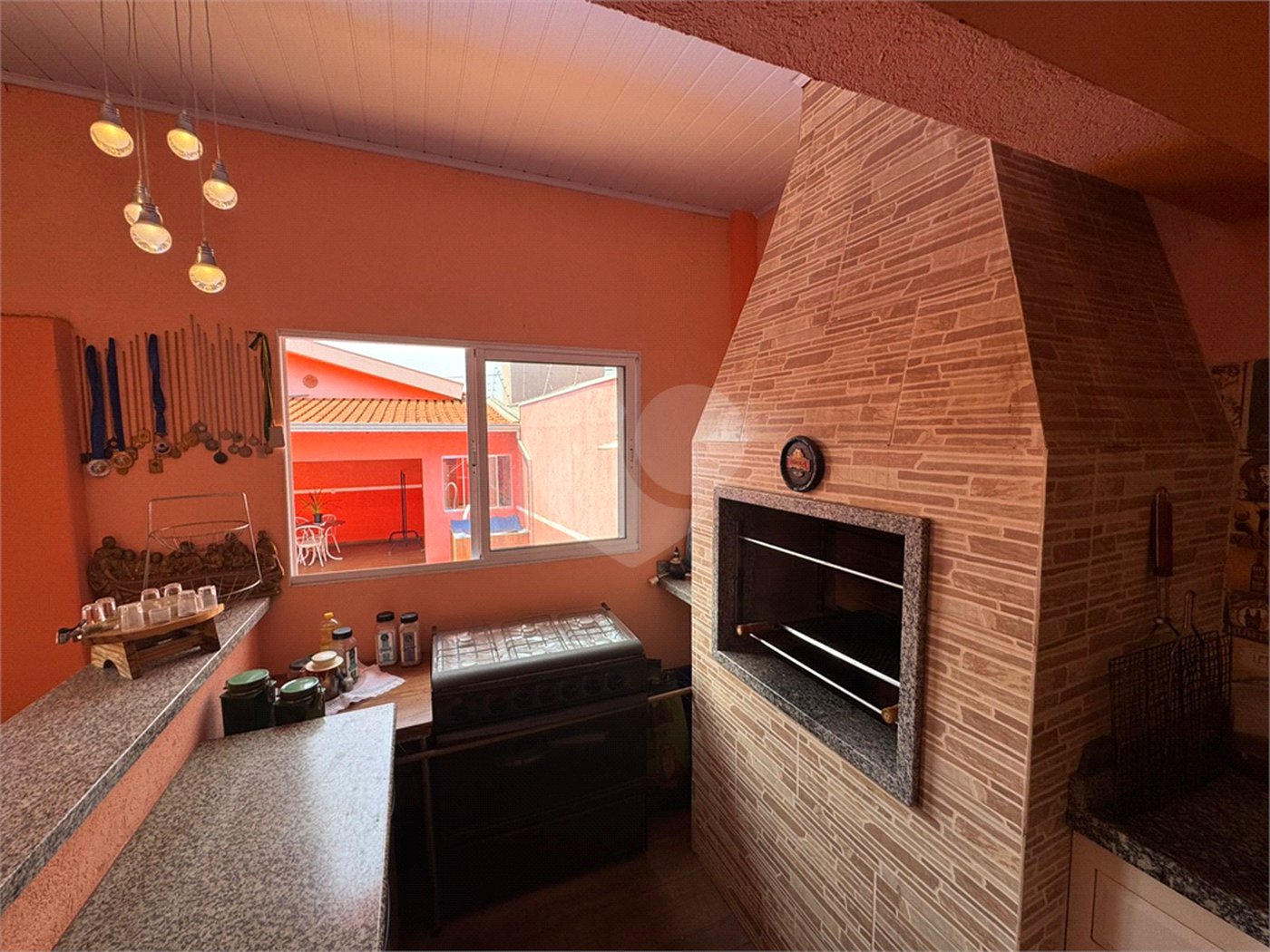 Casa com 03 Dormitórios á venda, em Jardim Alvorada, São Carlos.