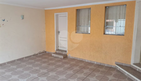 Casa à venda com 3 quartos, sendo 2 suítes,  em Vila Independência, Piracicaba, SP